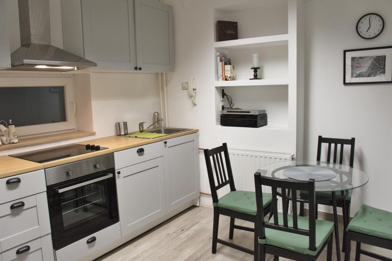 Apartment Anna - Free Pickup From Or Dropoff To Zagreb Airport At Any Time, Please Give Three Days Advance Notice - Long-Term Parking With Airport Transport Possibility Velika Gorica Εξωτερικό φωτογραφία